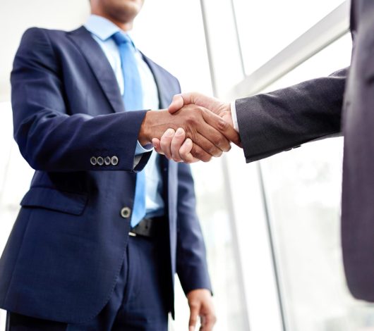 apreton-de-manos-2048x1365